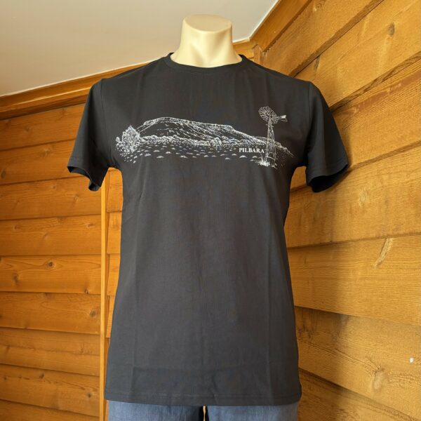Pilbara Men's Desert Landscape Tee - Black